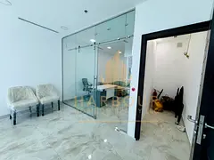 Fitted Office W Glass Partation Ready To Move