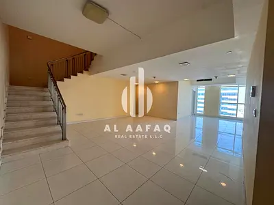 Luxurious 3BHK Duplex | Free Parking | 2 Master Bedrooms