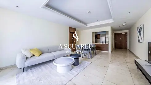 Tenanted I Marina Living | Luxury Waterfront