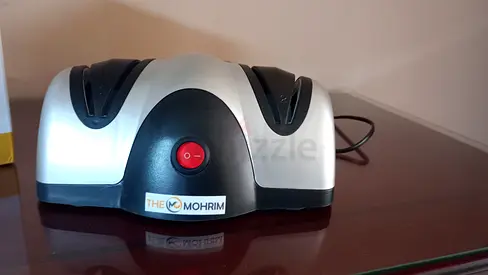 Electric Knife Sharpener — Compact Two-Stage Sharpener - used 2-3 times only