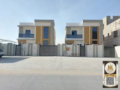 فيلا مميزة للبيع تتكون من 3 غرف نوم ماستر مع مجلس وصالة ومطبخ كبير وغرفة خادمة واستور شامل رسوم التسجيل جاهزة للسكن الفوري