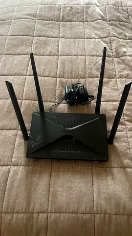 D Link Wi-Fi Router DIR 853 with 4 External Antennas - Good Working Condition