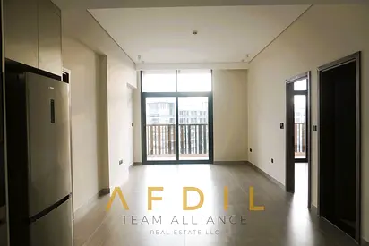 BRAND NEW BUILDING | BRIGHT AND SPACIOUS | SMART HOME