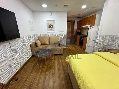 with Parking | Furnished | Upgraded | High Floor | 100% Lake View