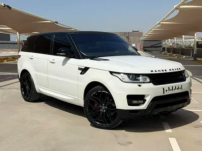 Land Rover Range Rover Sport V8 Supercharged 2014 - GCC Specs - Mint condition - Super clean