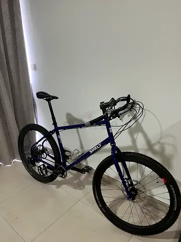 Used adult mountain bike - 26 wheels, good condition