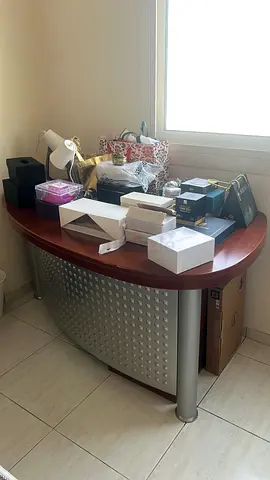 Office table to give away