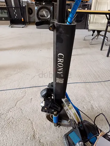 CRONY V10+LED 1500W 10 inch Wide tire High configuration E-Scooter High Speed electric Scooter