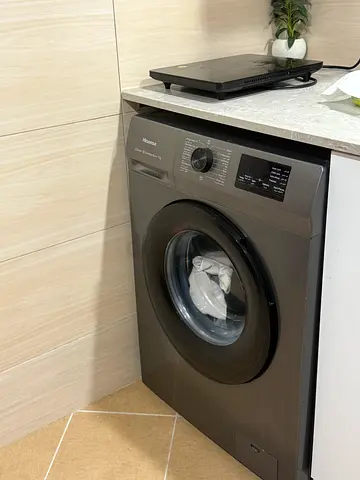 Washing machine for sale, in very good condition.