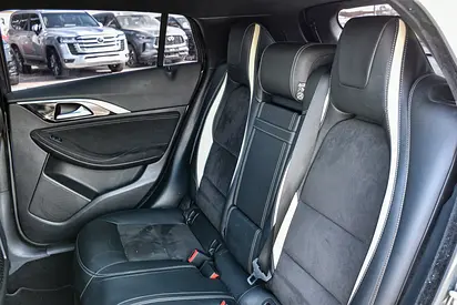 2018 Infiniti Q30 照片 13