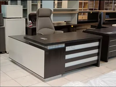 Brand New L shap office Table 160cm size available