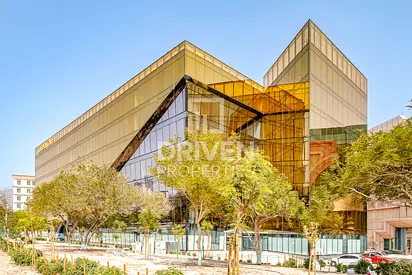 Multiple Options Office | Prime Location