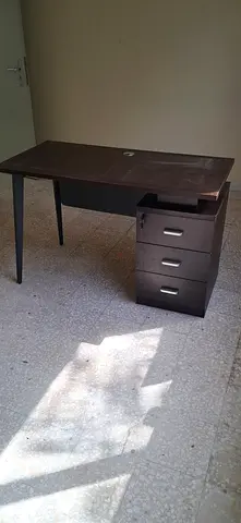 New office table available