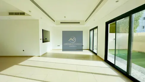4BHK + Maidsroom | Near School | Peaceful Living