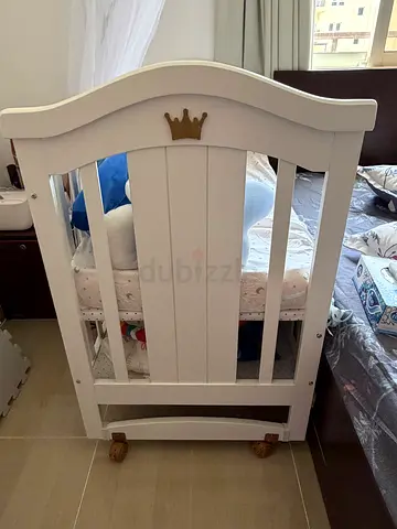 Baby cot