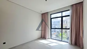 Pool View | Fitted Kitchen | Prime Location