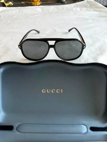 Gucci Black Sunglasses with Case - Classic Aviator Style