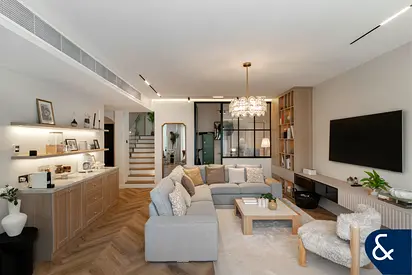 Maids Room | Extended | Upgraded | VOT | 3M
