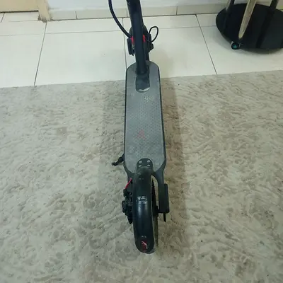 Original Xiaomi Mi Electric Scooter
Manufactured/Designed with Ninebot bettery Rang 25 kilometer