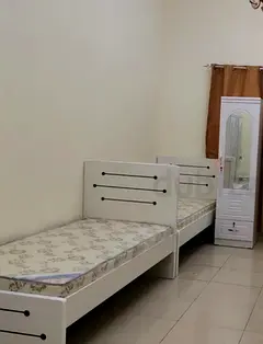 Executive Male Bedspace Available in Al Hamriya