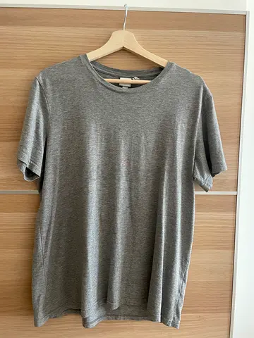 Grey T-Shirt M size (like new)