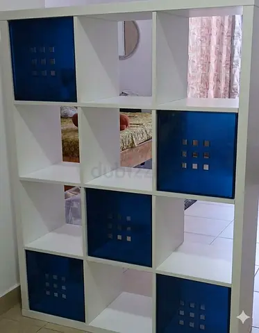 Ikea Kallax shelving unit with or without Boxes