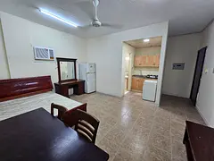 Studio apt available for monthly rent