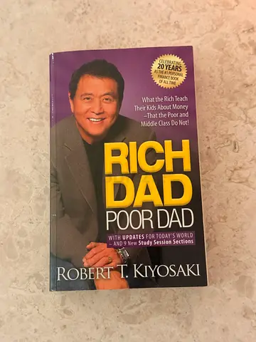 Rich Dad Poor Dad by Robert T. Kiyosaki (Paperback)