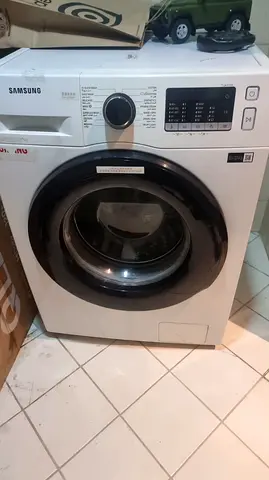 WASHING MACHINE