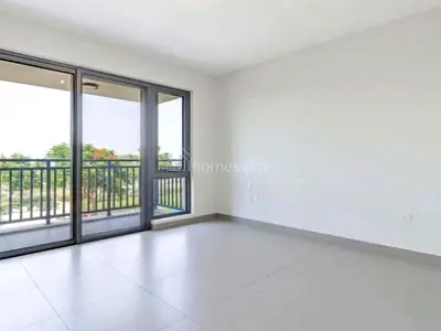 Single row | Close to park | No agents Pls