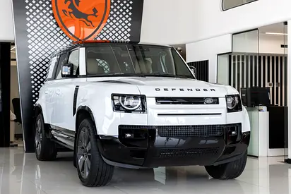 Land Rover Defender | 110 X-Dynamic HSE P400 | GCC Specs | 2026 (Export)