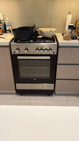 Gas stove 60cm , with warranty and delivery free