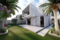 SPACIOUS LAYOUT | COMMUNITY VIEW | PRIVATE GARDEN