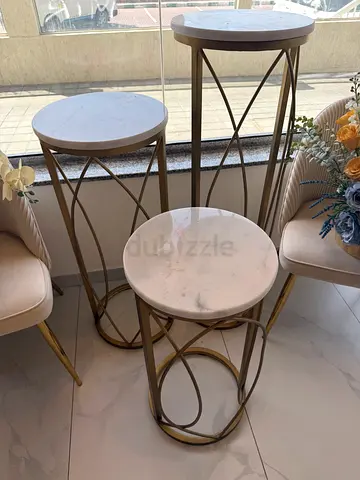 Set of 3 Round Marble-Top Nesting Side Tables with Metal Bases