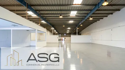 Warehouse | Al Quoz Industrial Area | 7400 Sq.ft