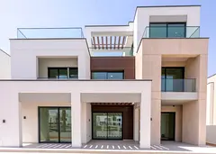 Vastu | Next to Amenities | Brand New | On Park