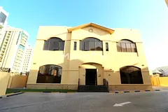Spacious Stand alone villa in a Compound