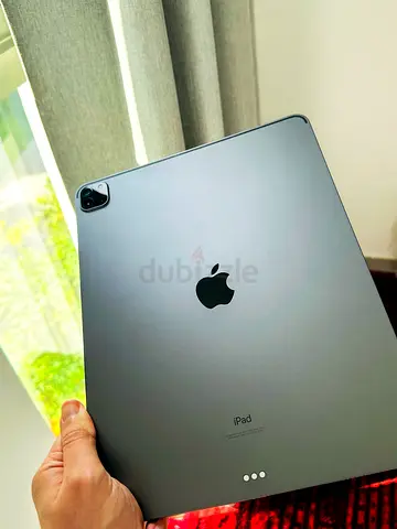 Apple iPad Pro (12.9-inch) (5th generation)