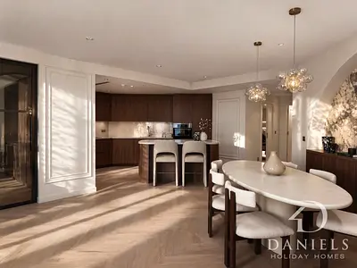 Daniels 4BR | The Palm Shoreline | Beach Access