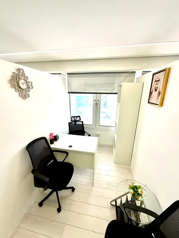 مفروش بالكامل | متاح الآن | موقع حديث ومتميز | قريب للمترو