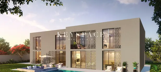 Escape to Expansive Green Landscapes in Hayyan’s Peaceful Haven