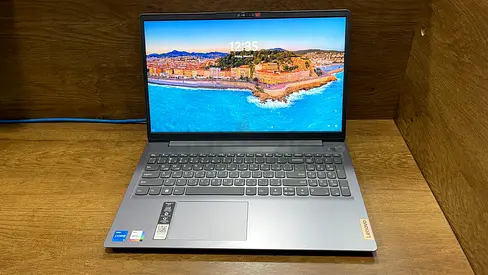 Lenovo IdeaPad 3 Core i5 Laptop | 8GB RAM | 256GB SSD | Like New