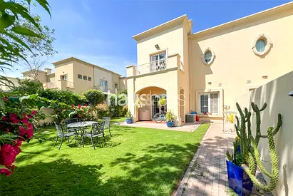 Type 2E | Lake Backing | Available May