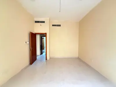 Cheapest Offer 1bedroom with close hall in muwileh only 30k