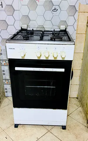 Used 4-Burner Freestanding Gas Oven and Stove - Working Condition
