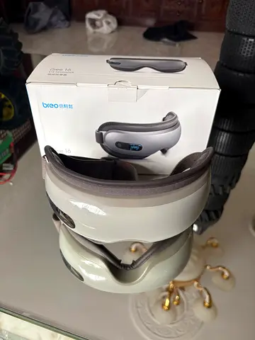 ISee 16 Eye massage tool