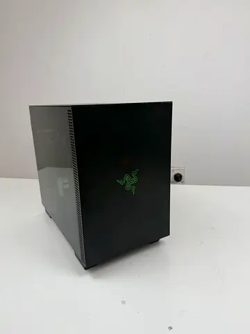 Razer case with psu and cooler