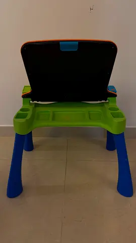 Vtech - Learning Desk and Walker