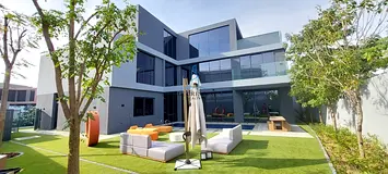5BR Villa | Near Dubai | Safe &amp; Family-Friendly
