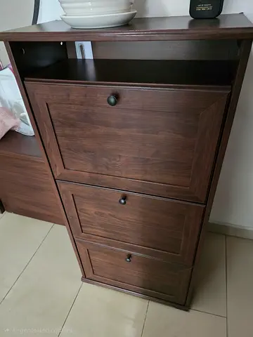 Beautiful n moder shoe cabinet Dark Wood 3-Drawer / Storage Unit - Good Condition (12-20 shoe pairs)